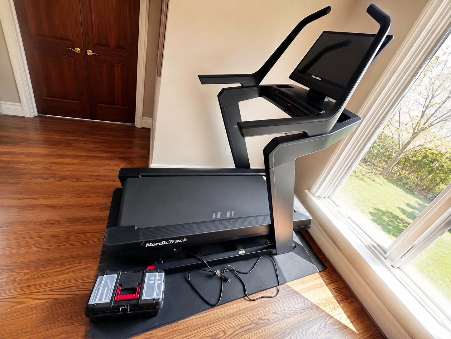 Home fitness equipment assembly and setup