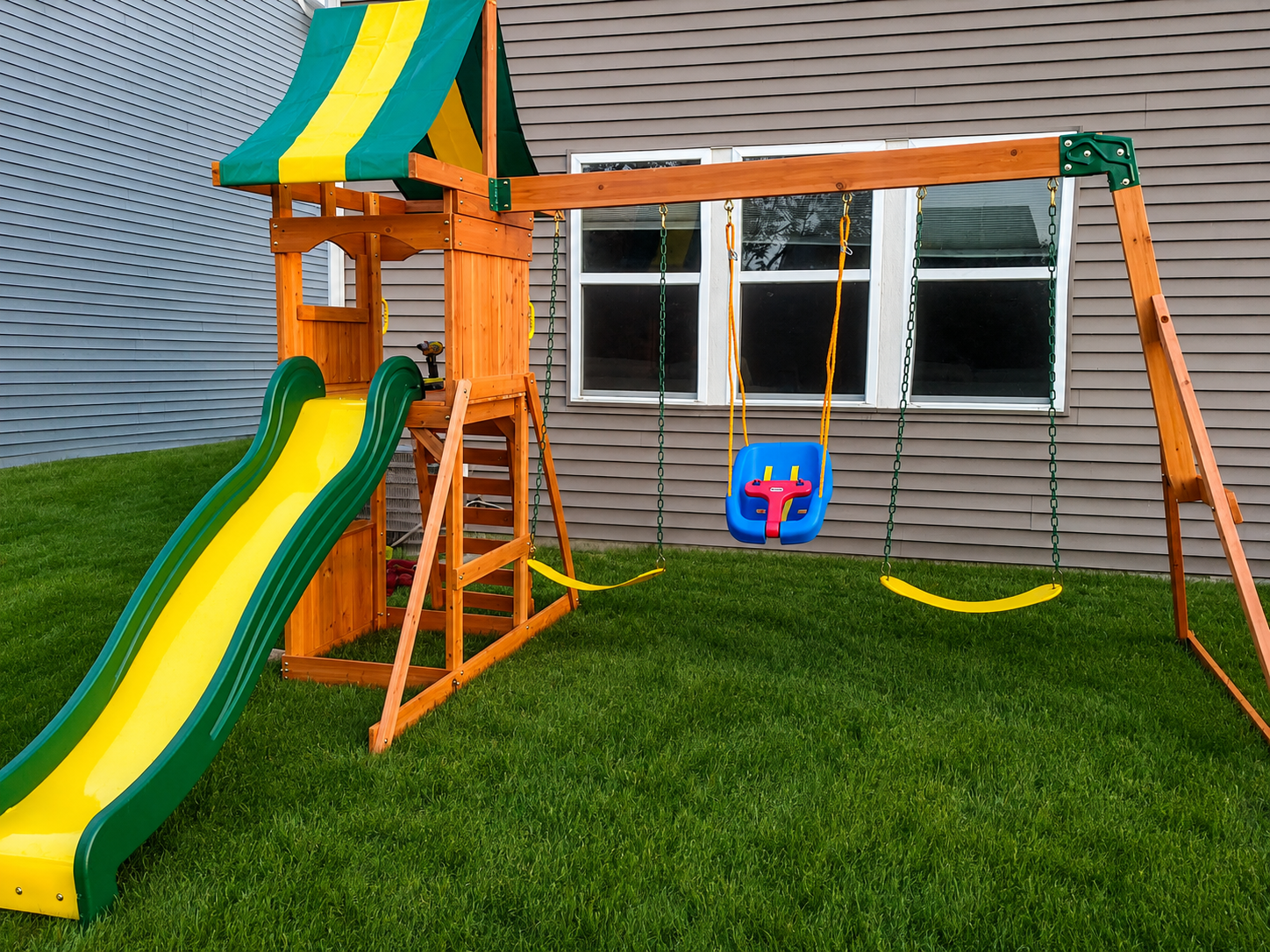Outdoor product assembly including playsets